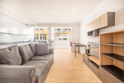 Dapur atau dapur kecil di GuestReady - Grey pearl in Queluz