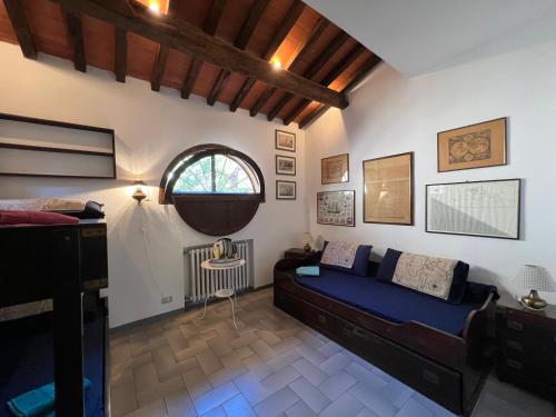 Gallery image of Villa Calypso 8 Pax, by VILLASRETREATS in Giglio Porto
