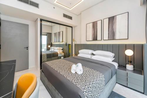 FAM Living – Urban Stays – MAG318, 5 mins to Burj Khalifa