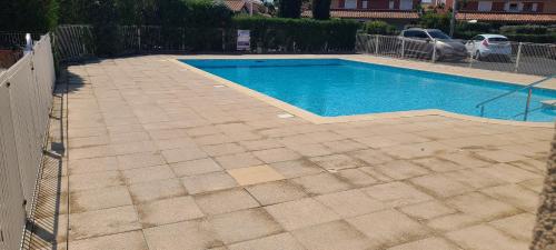 Πισίνα στο ή κοντά στο Ma jolie petite maison de la plage