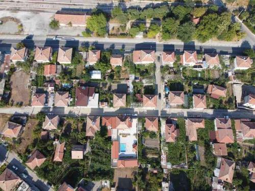 Η γειτονιά γύρω από ή μία γειτονιά κοντά σε αυτή η βίλα