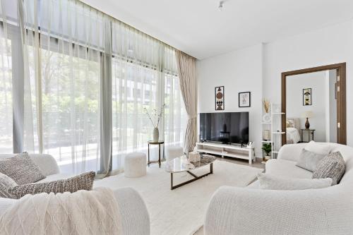 Silkhaus Vacation Homes Luxury 1BDR Near NYU Abu Dhabi
