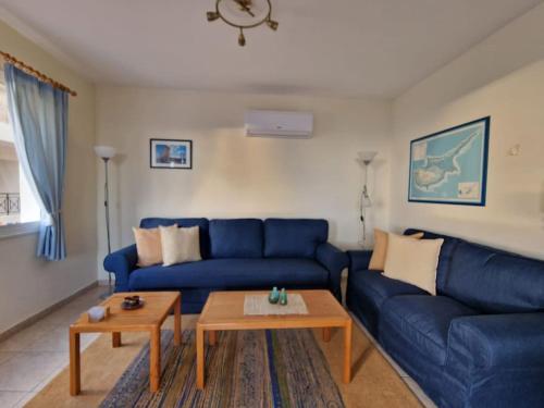 Pretty Peyia Cottages