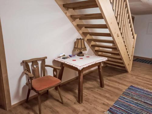Fotografie z fotogalerie ubytování Apartment Althaus 1 by Interhome v destinaci Neukirchen am Großvenediger