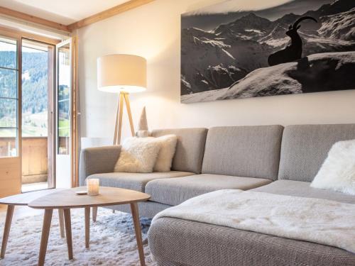 Posezení v ubytování Apartment Chalet Anita by Interhome