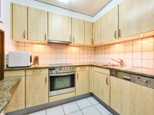 Apartment Ringstrasse Apt 324 by Interhome