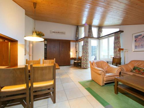 Apartment Ringstrasse Apt 423 by Interhome