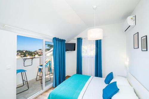 Jele Rooms 2