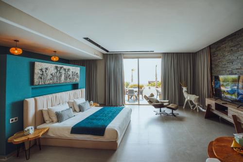 Una cama o camas en una habitación de Bavaro Beach Dakhla