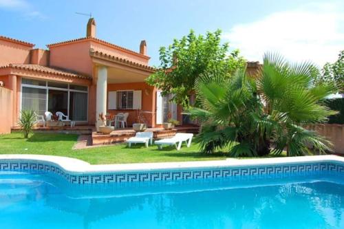 Villa Rosa 2, casa con jardín y piscina privada