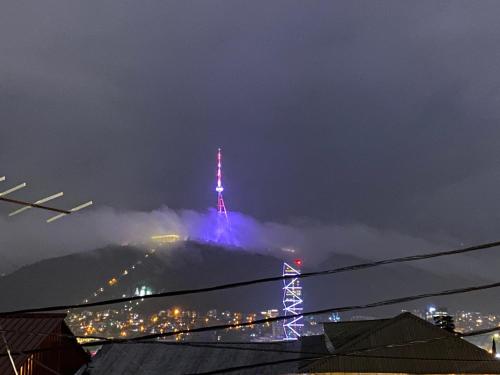 Nespecifikovaný výhled na hory nebo výhled na hory při pohledu z aparthotelu