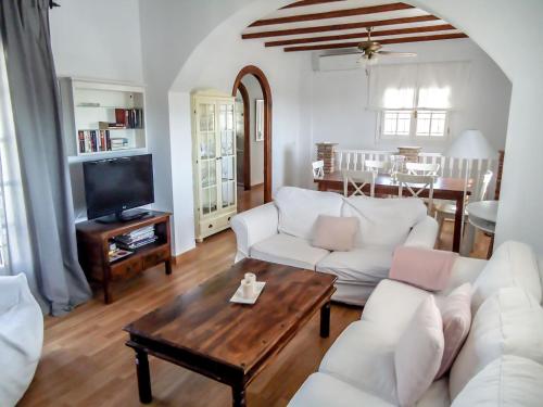 Televízia a/alebo spoločenská miestnosť v ubytovaní Holiday Home Pendle heights by Interhome