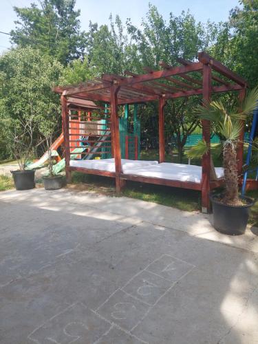 Ο χώρος παιχνιδιού για παιδιά στο Sumska Vila Lisovic