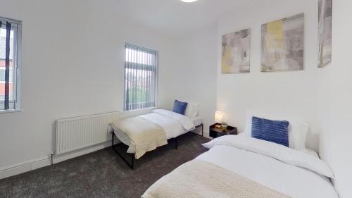 Elegant 2 Bed House Near City Centre photo 7