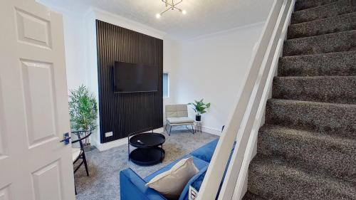 Elegant 2 Bed House Near City Centre photo 6