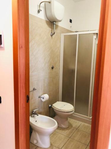 Un baño de Hotel Softwood