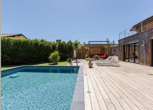 La Villa Vinsou avec piscine proche golf et océan