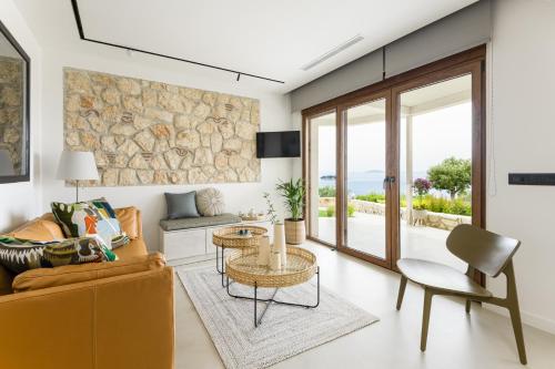 Constance's House Seaside Villa in Nikiti