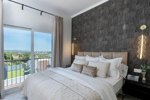 Sea View Penthouse - Magical Resort in the Heart of the Golf Paradise - Paraíso Pueblo, Benahavís