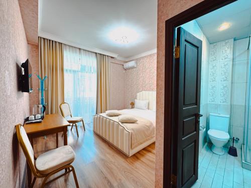Gallery image of Armenia Hotel in Yerevan