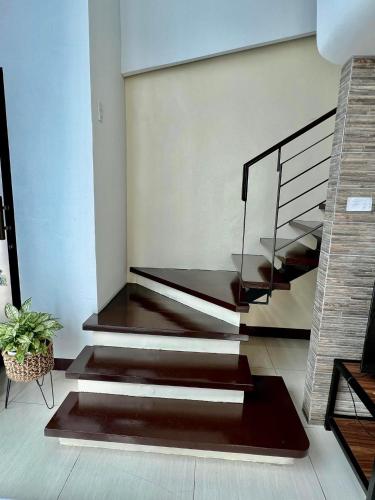 Gambar di galeri bagi Spacious and Cozy 2-BR in City di Cebu City