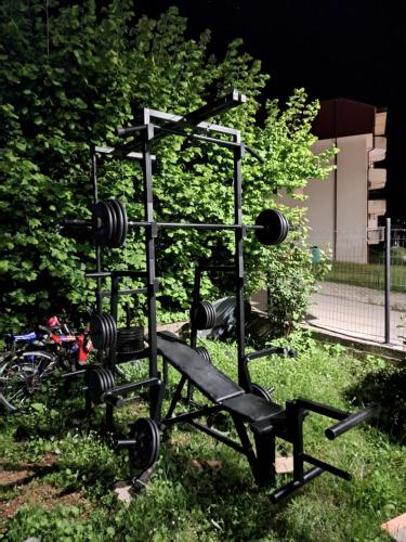 Fitness centrum a/nebo fitness zařízení v ubytování Studio apartman "Kutak DIVUS"