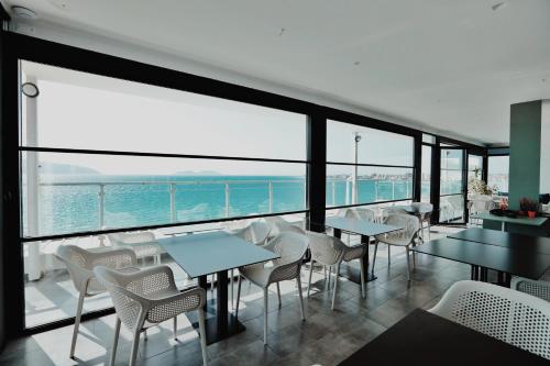 Un lugar para sentarse en Grand Mirage