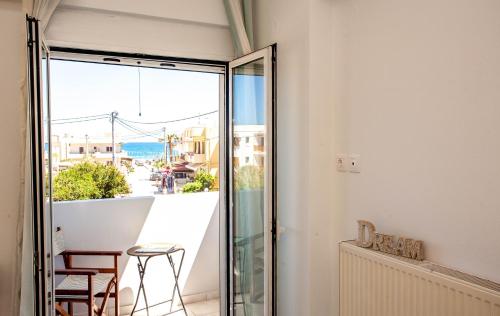 Sunflower apartment by the sea