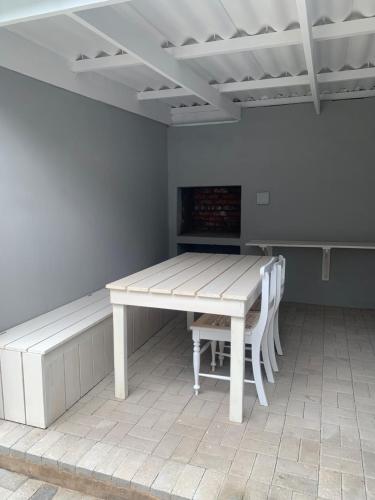 Televisyen dan/atau pusat hiburan di Bokkabanas Self-Catering