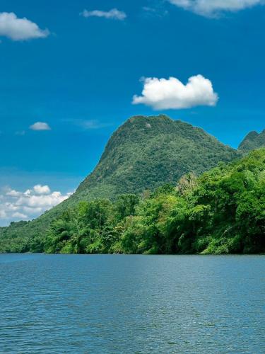 Landskap semula jadi dekat dengan resort