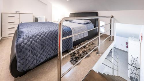 NEW Modern Studio Apartment Nina