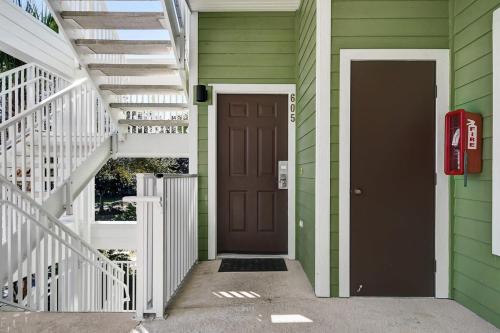 Bahama Bay- Two bedrooms condo fully equipped photo 8