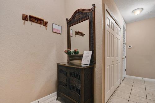 Bahama Bay- Two bedrooms condo fully equipped photo 9