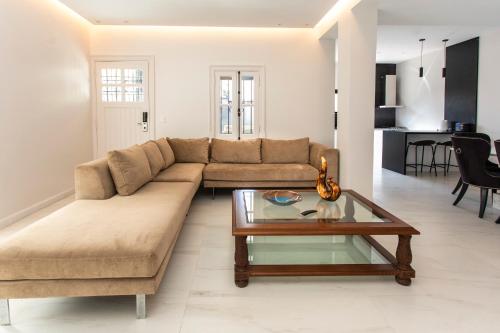 Χώρος καθιστικού στο Luxury House Villa Devoto