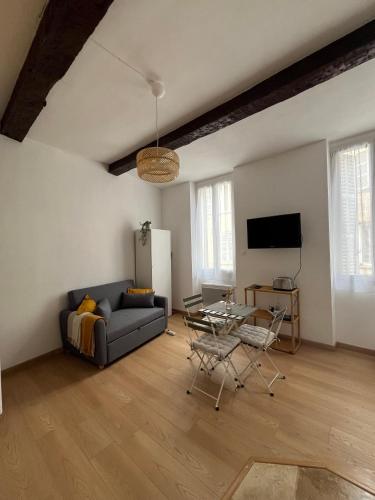 Cosy et central - Cours Julien