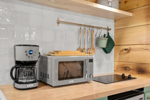 Dapur atau dapur kecil di Pemi Cabins
