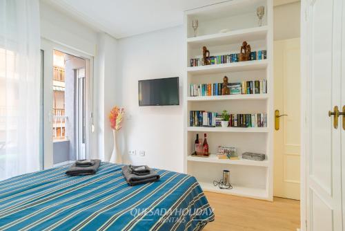 100mt to beach apartment centre Torrevieja