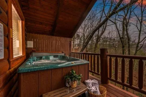 Log Cabin, Hot Tub, Fireplace, Pool Table & Views! photo 1