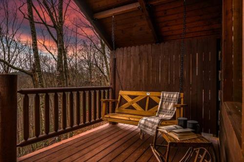 Log Cabin, Hot Tub, Fireplace, Pool Table & Views! photo 43