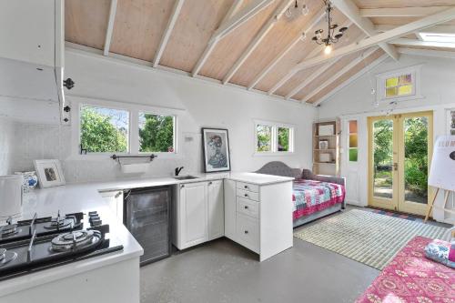 Dapur atau dapur kecil di Valencia Relax Swim and Spa