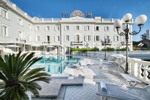 Grand Hotel Des Bains, Riccione – Prezzi aggiornati per il 2023