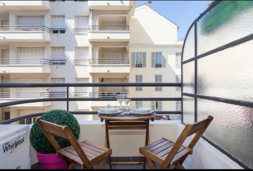 Royal apartment near the beaches