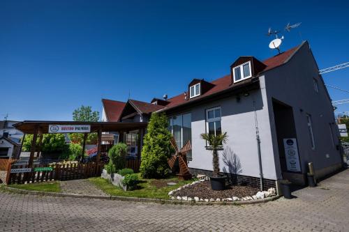Budova, kde se hotel nachází