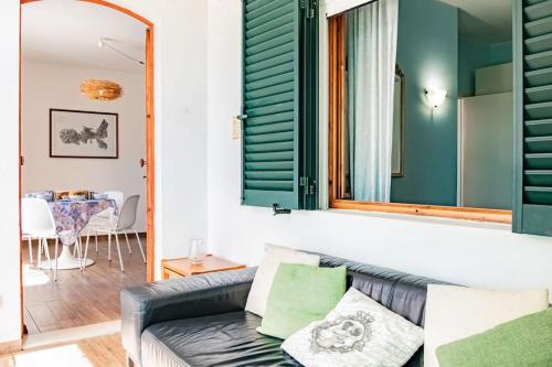 Χώρος καθιστικού στο Villa Scirocco Est