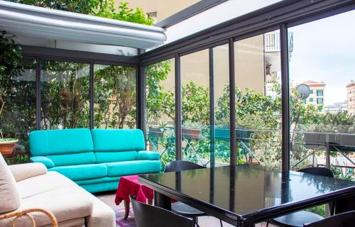 Balkoni atau teres di La Veranda