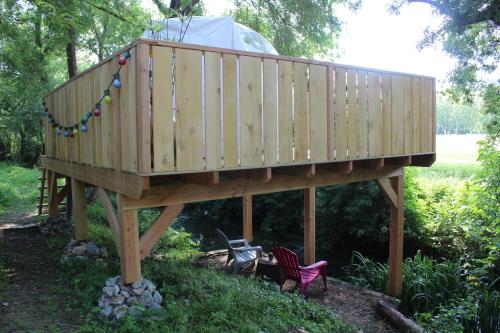 Photo de la galerie de l'établissement La bulle canopée, à Allegre Les Fumades