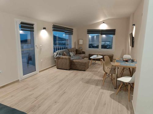Olive Waves apartmentsにあるシーティングエリア