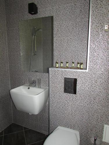 Un baño de Trigrad Hotel