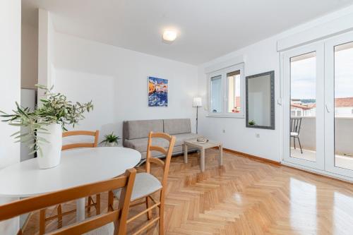 Leopold Apartment