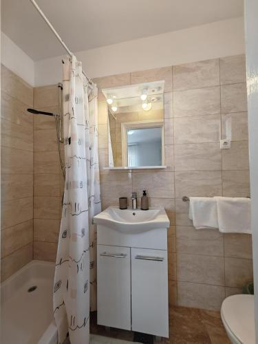 Apartments & Rooms Samohod
